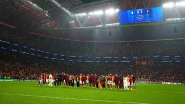 Galatasaray Tarihe Geçti!
