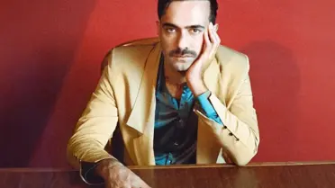 Mert Demir konser gelirini eğitime bağışladı