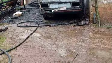 Kaynarca'da Otomobil Yangını Evi Sıçrattı