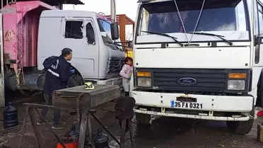 Kamyon Damperi İki Hayat Aldı