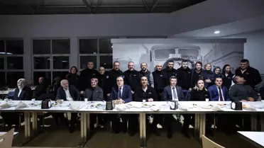 Bakan Işıkhan Ramazan İftarında İşçilerle Bir Araya Geldi