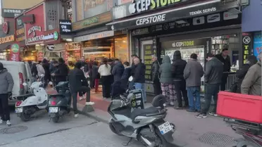 İstanbul'da İlk İftar Pide Kuyruğu