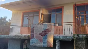 Serik'te Yangın, 84 Yaşındaki Kadın Hayatını Kaybetti