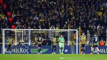 Fenerbahçe, Nottingham'a 3-0 Yenildi!