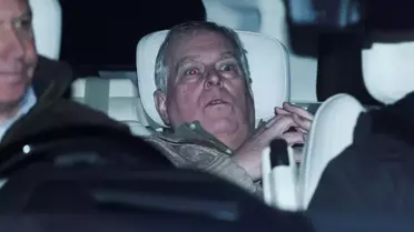 İngiltere'de gözaltına alınan Prens Andrew serbest bırakıldı