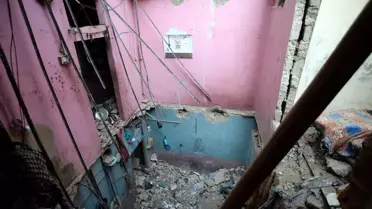 Karaçi'de Patlama: 16 Ölü