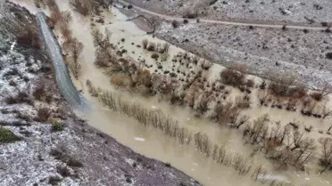 Sivas'ta Yıldız Irmağı Taştı