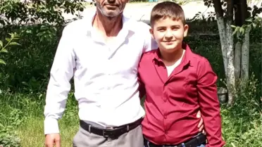 Baba ve Oğul Arkadaşlarından Ayrı Düştü