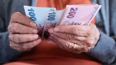 Emekli için masada 3 farklı senaryo var! İşte konuşulan net rakamlar