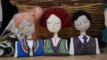 Anne Olma Hayali, Bez Bebeklerle Can Buldu