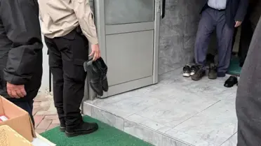 Koruma polisine ayakkabılarını tutturan kaymakam, asaleten atandı