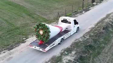 Oto Kurtarıcıdan Romantik Evlilik Teklifi