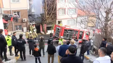 Beyoğlu'nda Gecekonduda Yangın