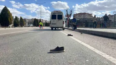 Karaman'da Minibüs Yayaya Çarptı