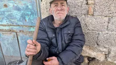 Metruk evde yalnız yaşayan yaşlı adam yaşam mücadelesi veriyor