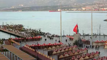 İskenderun Sahili'nde Güneşli Gün Keyfi
