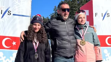 Hakkari Sporcuları Kayaklı Koşu'da 22 Madalya Kazandı