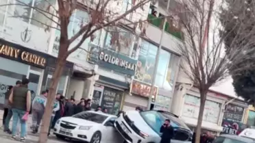 Mardin'de Kadın Öğretmene Araç Çarptı