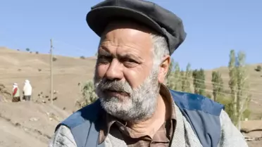 Usta oyuncu Ali Tutal hayatını kaybetti