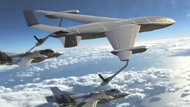 ABD ordusuna ait yakıt ikmal uçakları, İsrail havalimanında