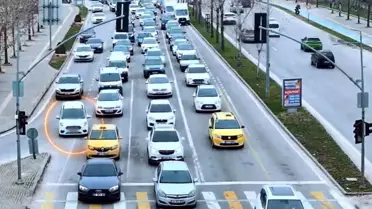 Gaziantep'te Hatalı Şerit Değiştiren 694 Sürücüye Ceza