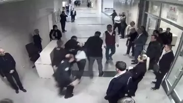 Kartal Bölge Adliye Mahkemesi'nde savcının hakimi vurduğu olayda yeni görüntüler ortaya çıktı