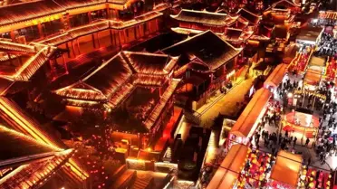 Çin'de Bahar Bayramı Tüketimi Canlandırdı