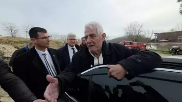 Edirne'nin eski belediye başkanı taşkında mahsur kaldı, ekipler botla tahliye etti