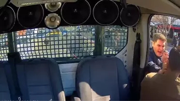 İzmir'de sürücüye darp olayıyla ilgili polislere idari işlem