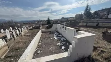 Kayseri'de Aile Mezarlığına Zarar Verildi