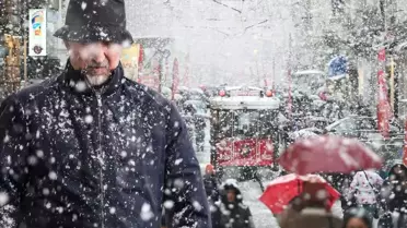3 ile kuvvetli kar uyarısı! Meteoroloji İstanbul için de tarih verdi