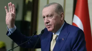 AK Parti'den Cumhurbaşkanı Erdoğan'a doğumgünü sürprizi