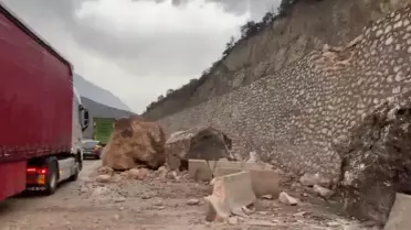 Amasya'da Heyelan: Yol Kapatıldı