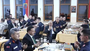 Başkan Büyükkılıç, kahraman jandarmalarla iftar sofrasında buluştu