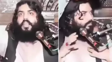 Ders sırasında deliye dönen din adamından skandal hareket