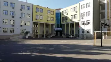 Gaziantep'te kadın öğretmen ve okul müdürüne saldırı girişimi