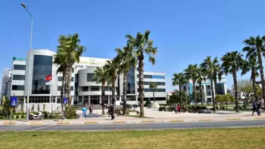 Kepez Belediyesi, kadın personelin Ramazan'daki mesai bitişini yarım saat öne çekti