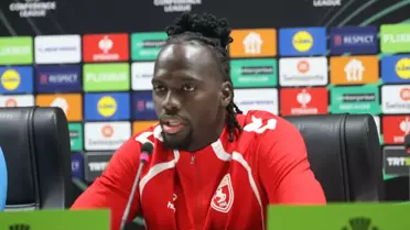 Samsunspor, Shkendija ile Tarihi Maçta