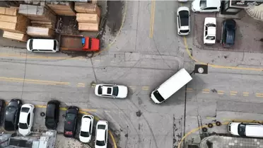 Altındağ'da Kuralsız Kavşak Sorunu