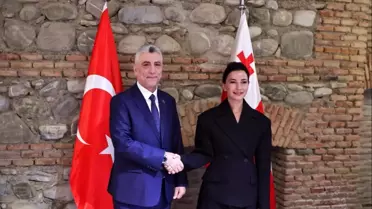 Bakan Bolat Gürcistan'da İkili Görüşme Gerçekleştirdi