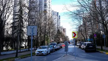 İstanbul'un en kalabalık mahallesi ama sokakları bomboş