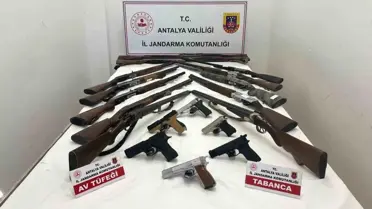 Antalya'da Ruhsatsız Silah Operasyonu