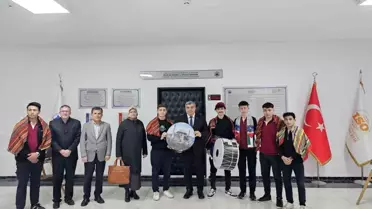 Sünnetci'ye öğrencilerden Ramazan ziyareti