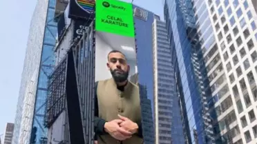 Times Meydanı'nda bir Türk yıldızı: Celal Karatüre dünya listelerini sallıyor