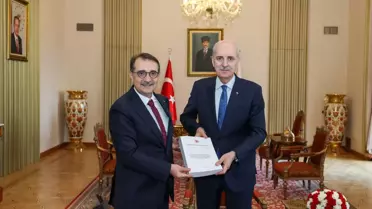 TBMM Yapay Zeka Raporunu Sundurdu