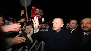 AK Parti Gençlik Kolları'ndan Erdoğan'a Doğum Günü Sürprizi