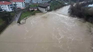 Bartın'da Irmakta Taşkın