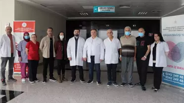 Sevgililer Günü'nde Eşinden Böbrek Nakli