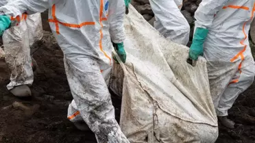 Ekipleri bile korku sardı! Kazdıkları topraktan 171 ceset çıkarıldı