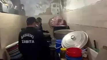 Babaeski'de ruhsatsız turşu imalathanesine baskın: 2,5 ton ürün imha edildi